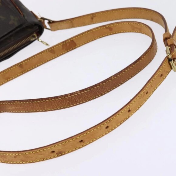LOUIS VUITTON Monogram Viva Cite PM Shoulder Bag M51165 LV  LOUIS VUITTON Monogram Viva Cite PM Shoulder Bag M51165 LV Auth 143139
